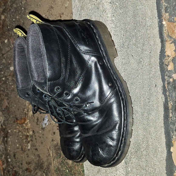 Dr. Martens Hayden Men Sz 11 M Ankle Boots - Picture 1 of 12